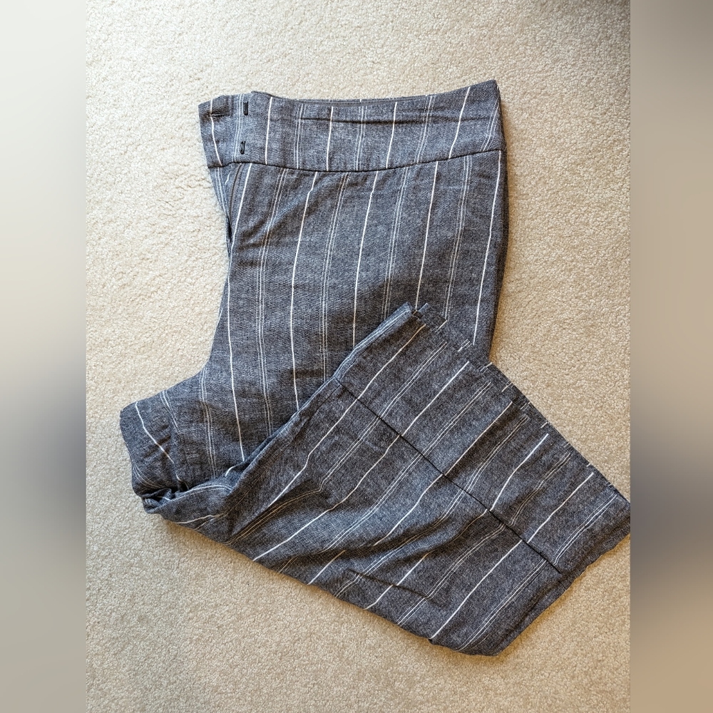 Lane Bryant Linen Crop Cuffed Hem Pants